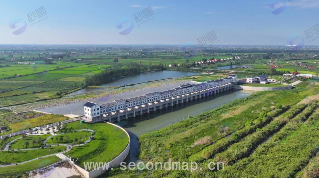 益陽(yáng)市某分洪閘4平方公里傾斜攝影建模